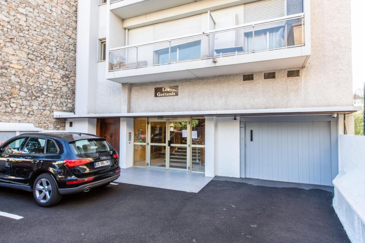 Lb Vacation Rentals I Admire Panoramic Ocean Views Through Walls Of Windows Cannes Eksteriør billede